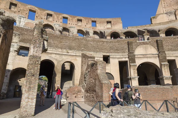 Rom Italien August 2019 Besichtigung Des Kolosseums — Stockfoto