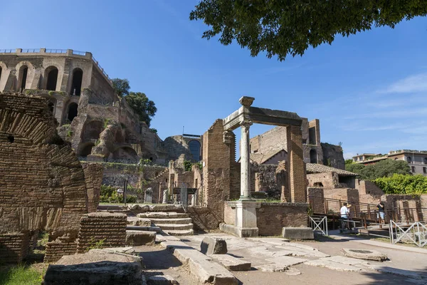 Roma Talya Ağustos 2019 Roma Forumunun Antik Yapılarına Bakış — Stok fotoğraf