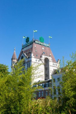 Rotterdam, Hollanda - 3 Temmuz 2018: Avrupa 'nın ilk gökdeleni