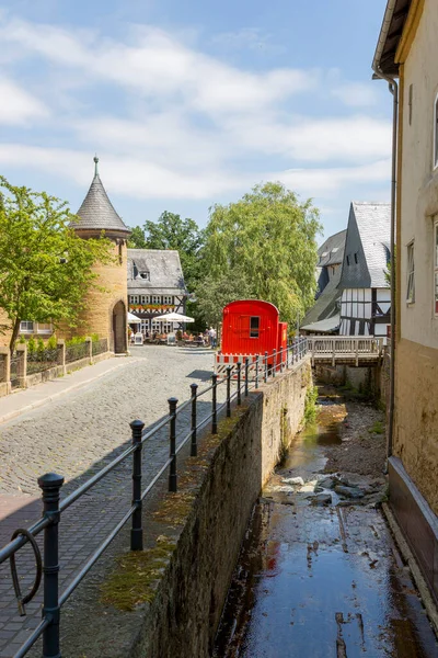 Goslar Tyskland Juli 2018 Floden Abzucht Flyter Genom Centrala Goslar — Stockfoto