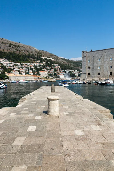 Dubrovnik Croazia Agosto 2017 Veduta Dell Argine Del Molo Dubrovnik — Foto Stock