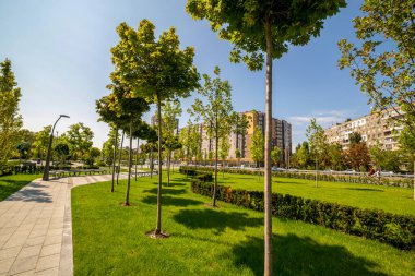 Dnepr, Ukrayna - 26 Ağustos 2020: Şehrin seddindeki yeni bir eğlence parkının parçası