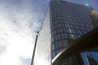 Viyana, Avusturya - 14 Şubat 2023: Avustralya başkenti Viyana 'nın Merkez İstasyonu yakınlarındaki modern mimarisi