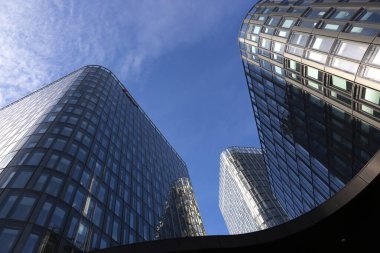 Viyana, Avusturya - 14 Şubat 2023: Avustralya başkenti Viyana 'nın Merkez İstasyonu yakınlarındaki modern mimarisi