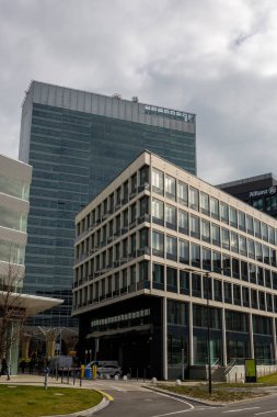 Bratislava, Slovakya - 14 Şubat 2024: Slovak başkenti Bratislava 'nın modern mimarisi