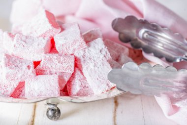 Türk lokumu Beyaz ahşap tablo.