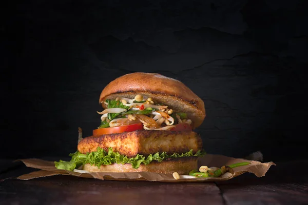 Burger Пряні Тофу Смажений Азіатський Стиль — стокове фото