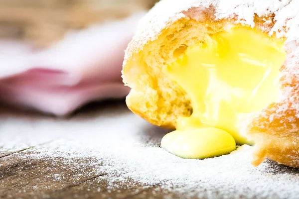 Fresh Homemade Sugar Powdered Donuts Vanilla Cream Filling Wood Table — Stock Photo, Image