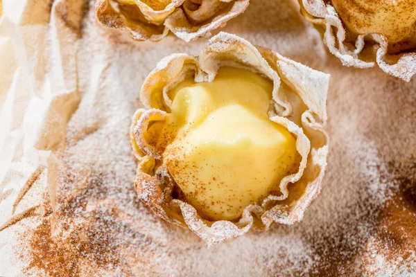 Une Petite Tarte Noël Remplie Vanille Crème Citron Poudre Avec — Photo