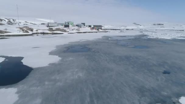 Antarktis Vernadskij polar station Flygfoto — Stockvideo