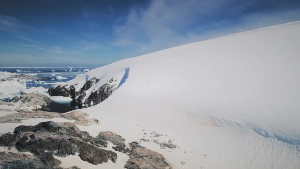 Epique neige antarctica plenau île vue aérienne 