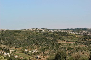 yeşil dağların fotoğraf ile yerleşim yakınındaki Jerusalem, İsrail
