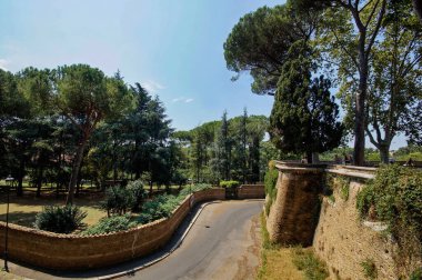 Fotoğraf: Viale delle Mura Aurelie Sokağı