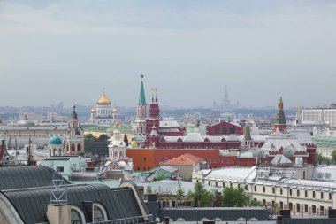 Moskova, Rusya - 15 Mayıs 2018: Hava çatı görünümü Moskova tarihi merkezindeki bakış açısından.
