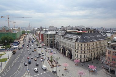 Moskova, Rusya - 15 Mayıs 2018: Hava çatı görünümü Moskova tarihi merkezindeki bakış açısından.