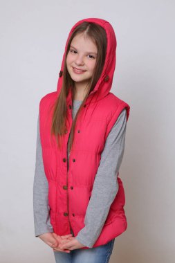 Beautirul studio Avrupa beyaz genç kız portresi