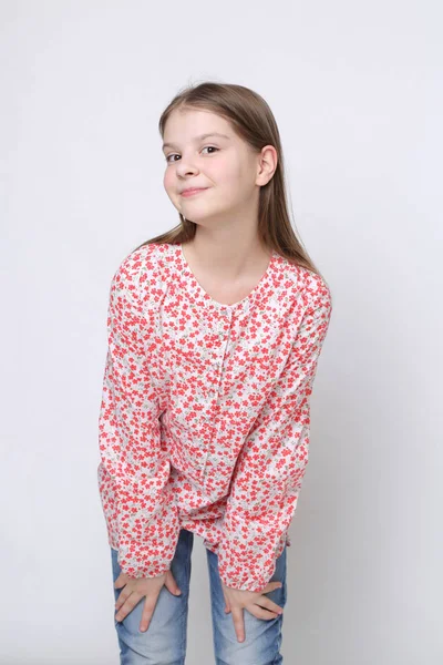 Sorrindo Europeu Caucasiano Adolescente Menina — Fotografia de Stock