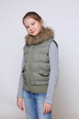 Güzel stüdyo Avrupa beyaz genç kız portresi