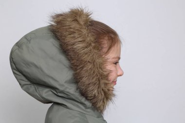 Beautirul studio Avrupa beyaz genç kız portresi