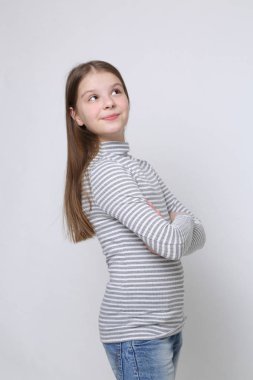 Güzel stüdyo Avrupa beyaz genç kız portresi