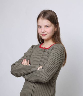 Güzel stüdyo Avrupa beyaz genç kız portresi