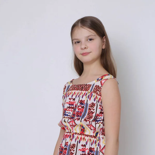 Europeu Caucasiano Adolescente Menina — Fotografia de Stock