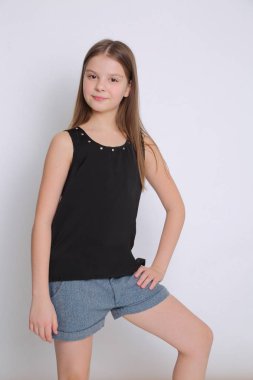 Görüntü güzel neşeli beyaz genç teen modeli