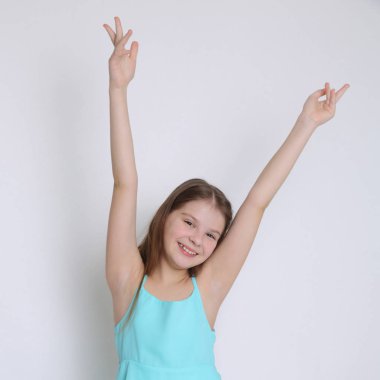 Güzel stüdyo Avrupa beyaz genç kız portresi