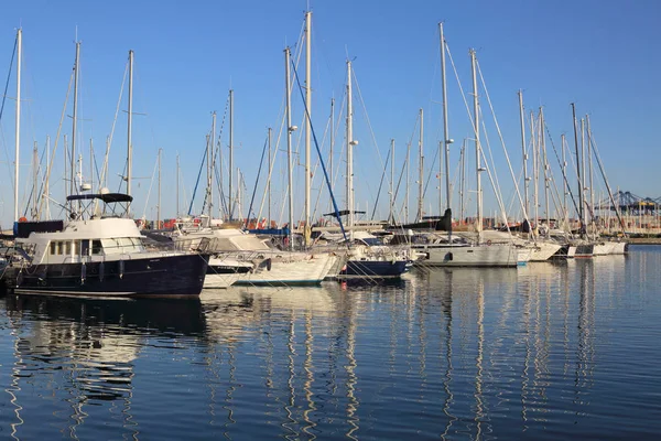 Walencja Valencia Hiszpania Czerwca 2018 Piękny Widok Przystań Port Morski — Zdjęcie stockowe