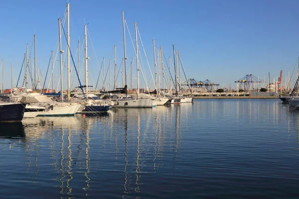 Βαλένθια Ισπανία Ιουνίου 2018 Όμορφη Θέα Στο Λιμάνι Στη Θάλασσα — Φωτογραφία Αρχείου