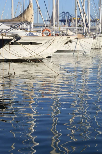 Βαλένθια Ισπανία Ιουνίου 2018 Όμορφη Θέα Στο Λιμάνι Στη Θάλασσα — Φωτογραφία Αρχείου