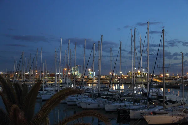 Valencia España Junio 2018 Hermosa Vista Yates Puerto Marítimo Temporada —  Fotos de Stock