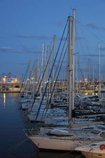 Valencia Spanien Juni 2018 Schöner Blick Auf Jachten Und Seehafen — Stockfoto