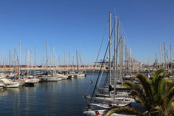 Valencia Spanje Juni 2018 Prachtig Uitzicht Jachten Zeehaven Het Zomerseizoen — Stockfoto