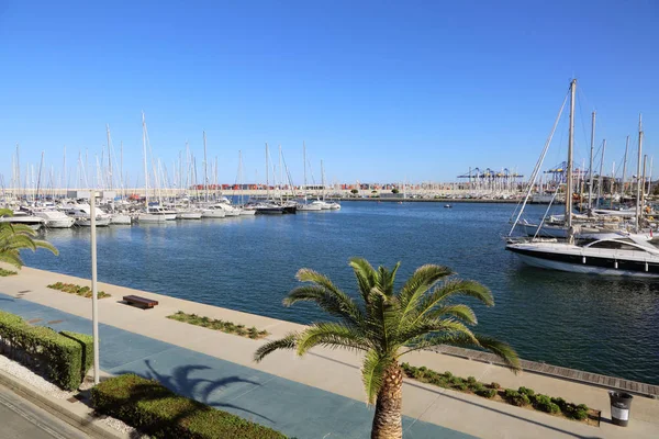 Valencia Spanien Juni 2018 Vacker Utsikt Yachter Och Hamn Sommarsäsongen — Stockfoto