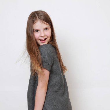 Komik ve mutlu kafkas genç kız