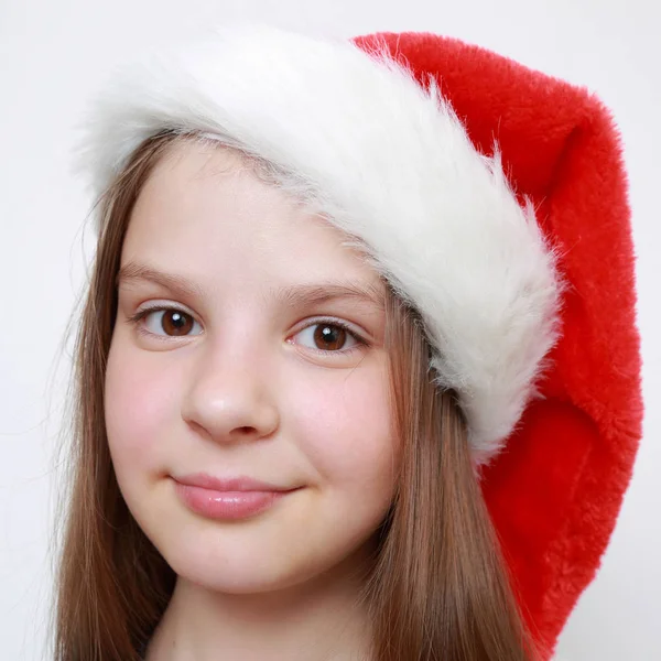 Adorabile Bambina Cappello Babbo Natale — Foto Stock