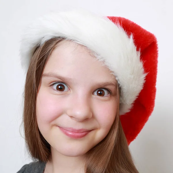 Adorable Niña Sombrero Santa —  Fotos de Stock