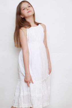 Stüdyo imge-in duygusal küçük kız