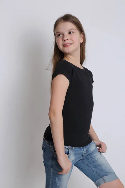 Caucasian Teen Girl Posing — Stock Photo, Image