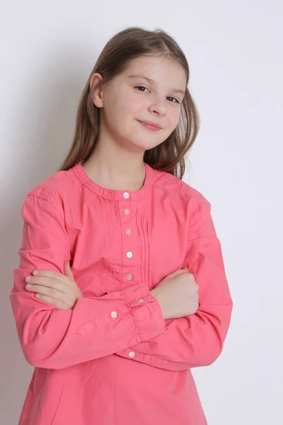 Kaukasiska Tonåring Flicka Posin — Stockfoto
