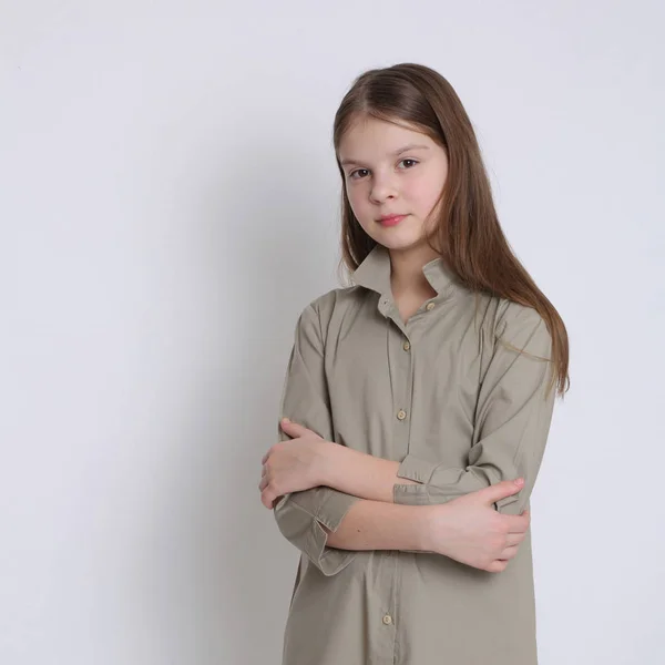 Студийный Портрет Европейской Кавказской Девочки Подростка — стоковое фото