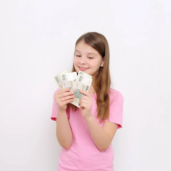 ポーランドの現金お金ズウォティ ポーランドからのお金を保持している十代の少女 — ストック写真