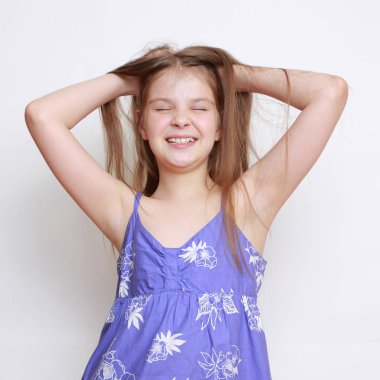 Bir model olarak genç kız