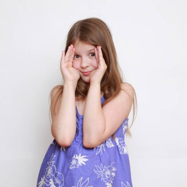 Bir model olarak genç kız