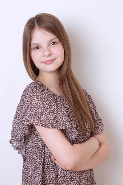 Adolescent Fille Studio Portrait — Photo