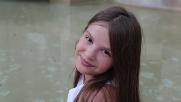 Beautiful Teen Girl Sitting City Fountain Summer — Stock Video