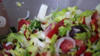 Nefis ve basit taze salata