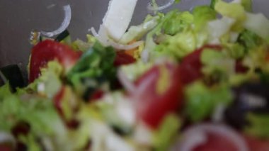 Nefis ve basit taze salata