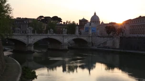 Utsikt Från Pointe Angel Paul Cathedral Solnedgången Vatikanstaten Rom Italien — Stockvideo
